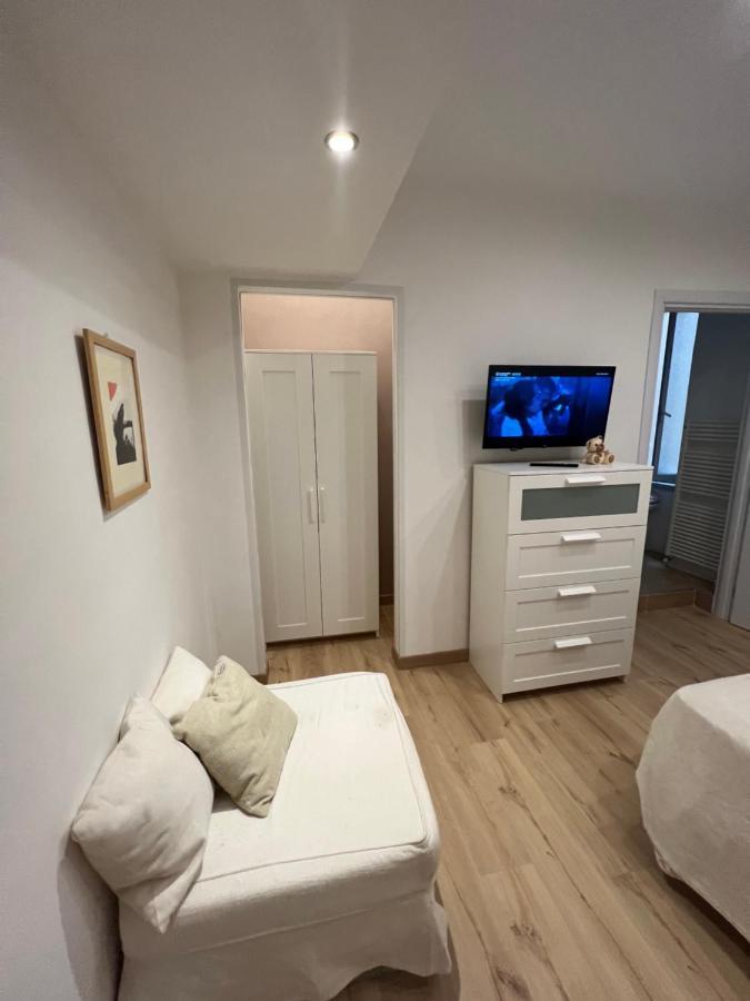 Alla Scalinata Del Teatro Rossetti Confort Suites Parcheggio Triest Zewnętrze zdjęcie