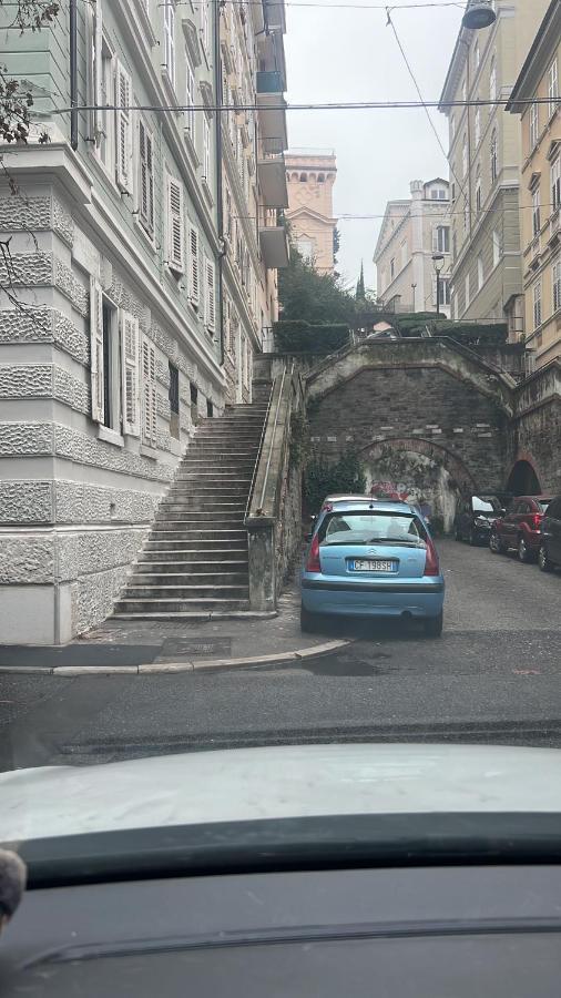 Alla Scalinata Del Teatro Rossetti Confort Suites Parcheggio Triest Zewnętrze zdjęcie