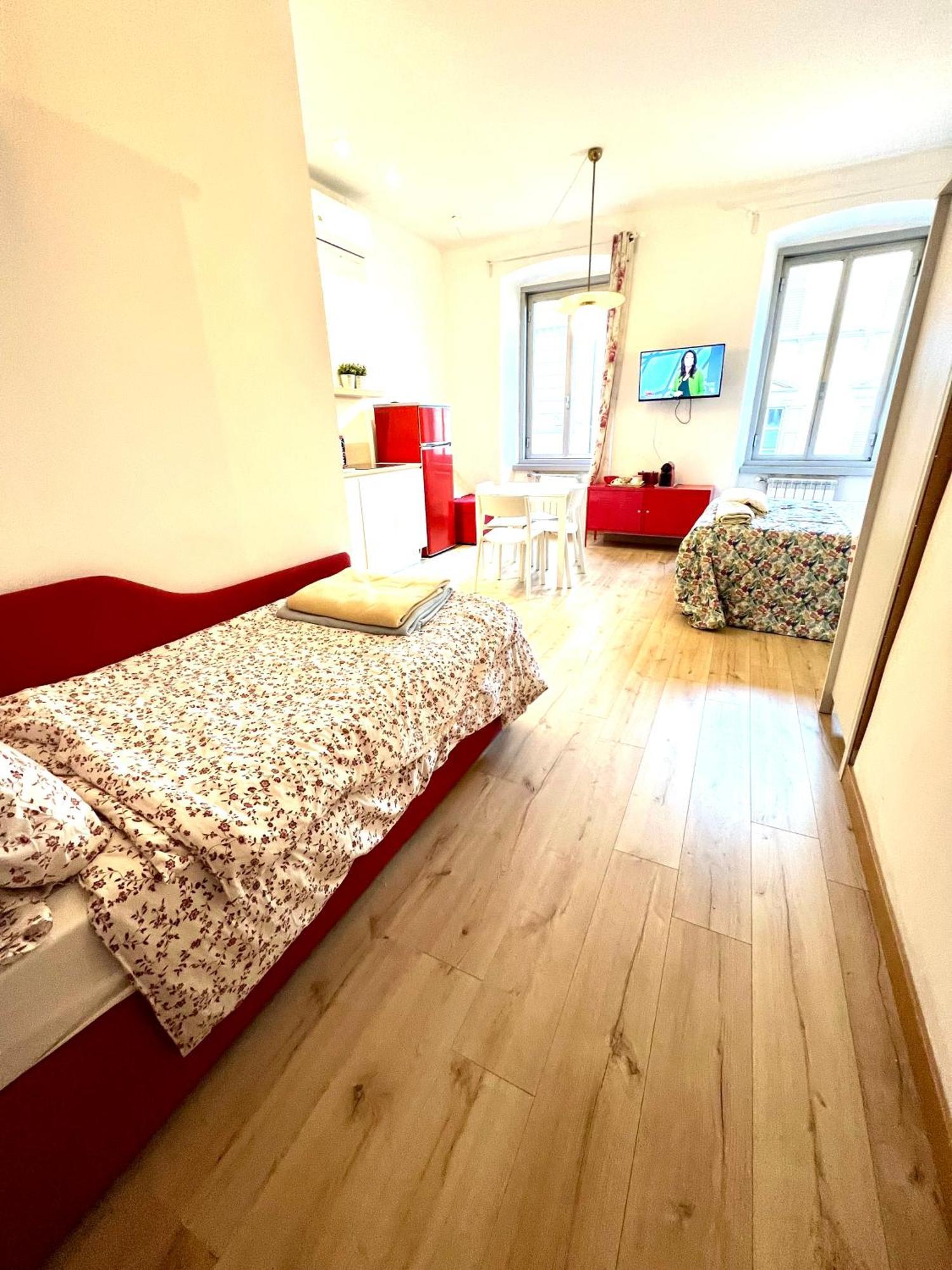 Alla Scalinata Del Teatro Rossetti Confort Suites Parcheggio Triest Zewnętrze zdjęcie